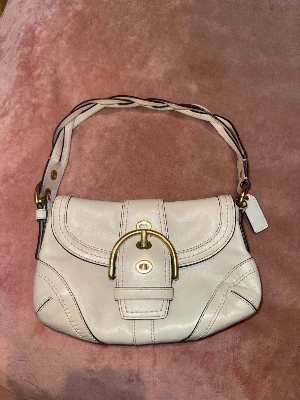 Vintage Coach Soho Leather Shoulder Bag with Gold Hardware